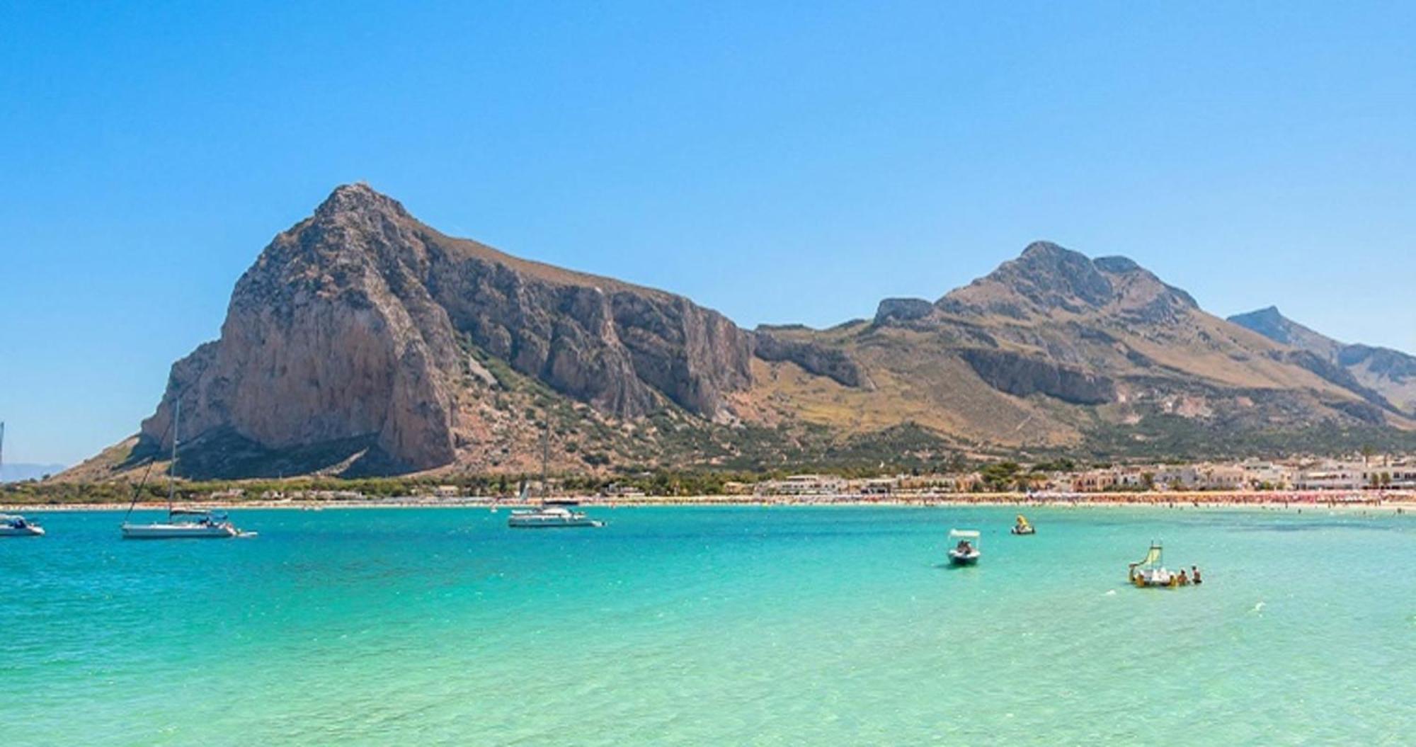 Holiday Home Lg San Vito Lo Capo Bagian luar foto