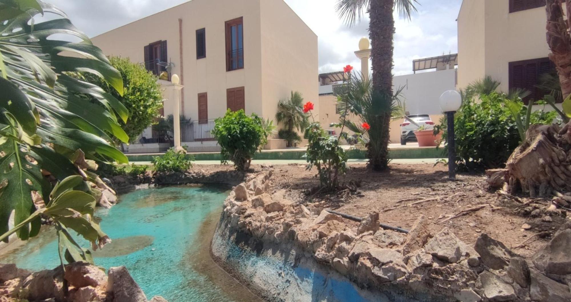 Holiday Home Lg San Vito Lo Capo Bagian luar foto