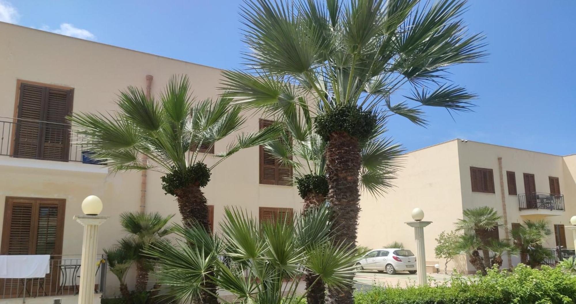 Holiday Home Lg San Vito Lo Capo Bagian luar foto